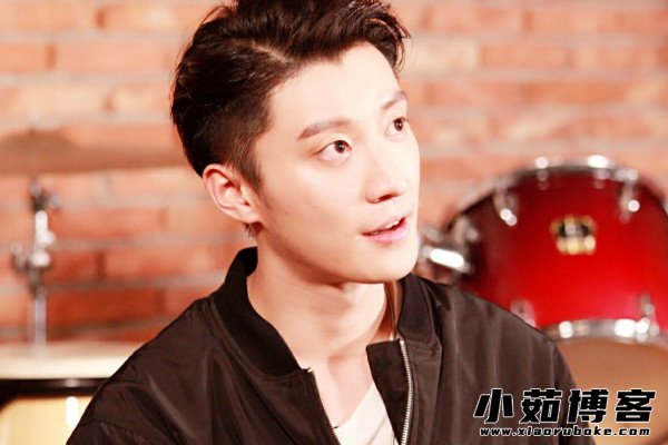 乔任梁去世照片_乔任梁图片遗体_乔任梁死亡现场房间图片