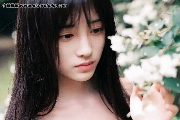 鞠婧祎原名叫什么，出道前名字为鞠婧伊(艺名只改了一个字)-第3张图片-阔酒网